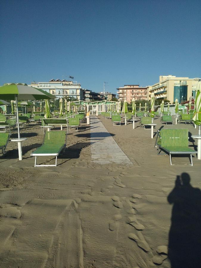 Hotel Marcus Cesenatico Exterior foto
